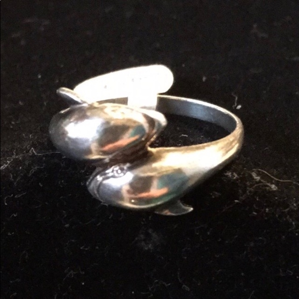 Sterling dolphin ring size 8.75.